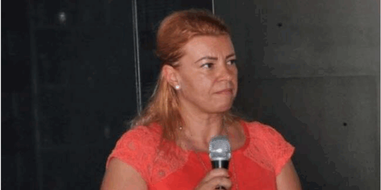 Anca Gabriela Oleniuc, fost comisar șef în cadrul Inspectoratului General pentru Imigrări, Serviciul pentru Imigrări al județului Bihor. sursă foto: facebook via bihon