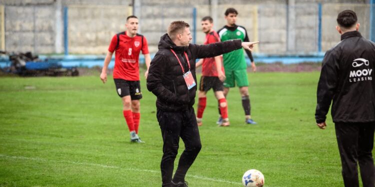 Antrenorul orădean George Zima s-a despărțit de CSM Sighet