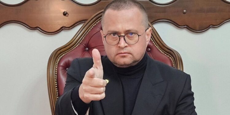 Ai voie să dai cheile mai departe? Poate fi infracțiune. SĂ NU ZICI CĂ NU ȚI-AM SPUS (1)