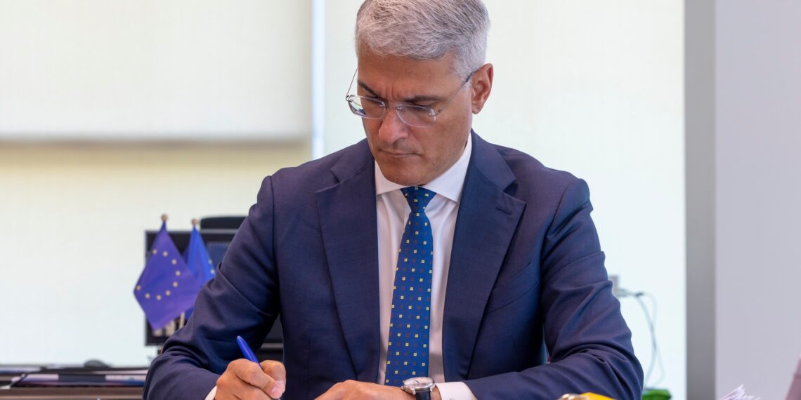 Banii europeni, sub control total. Anchetatorii pot verifica în timp real proiectele finanțate din fonduri UE prin sistemul MySMIS