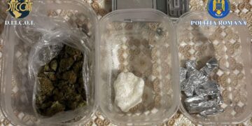 110 grame de drog de mare risc, capturate în Bihor! Trei bărbați arestați