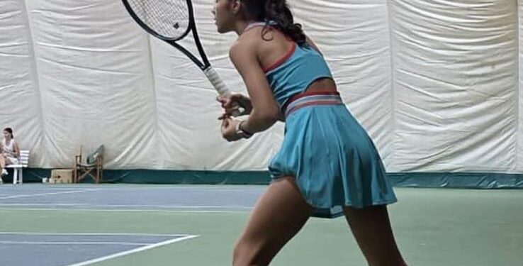 La numai 13 ani Mara a câștigat titlul la Tg Mureș (la U16) și a făcut semifinală în circuitul european!