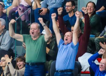 Antrenorii Cristian Achim și Erik Lincar, alături de conducătorii de cluburi și sportivi i-au susținut pe poloiști